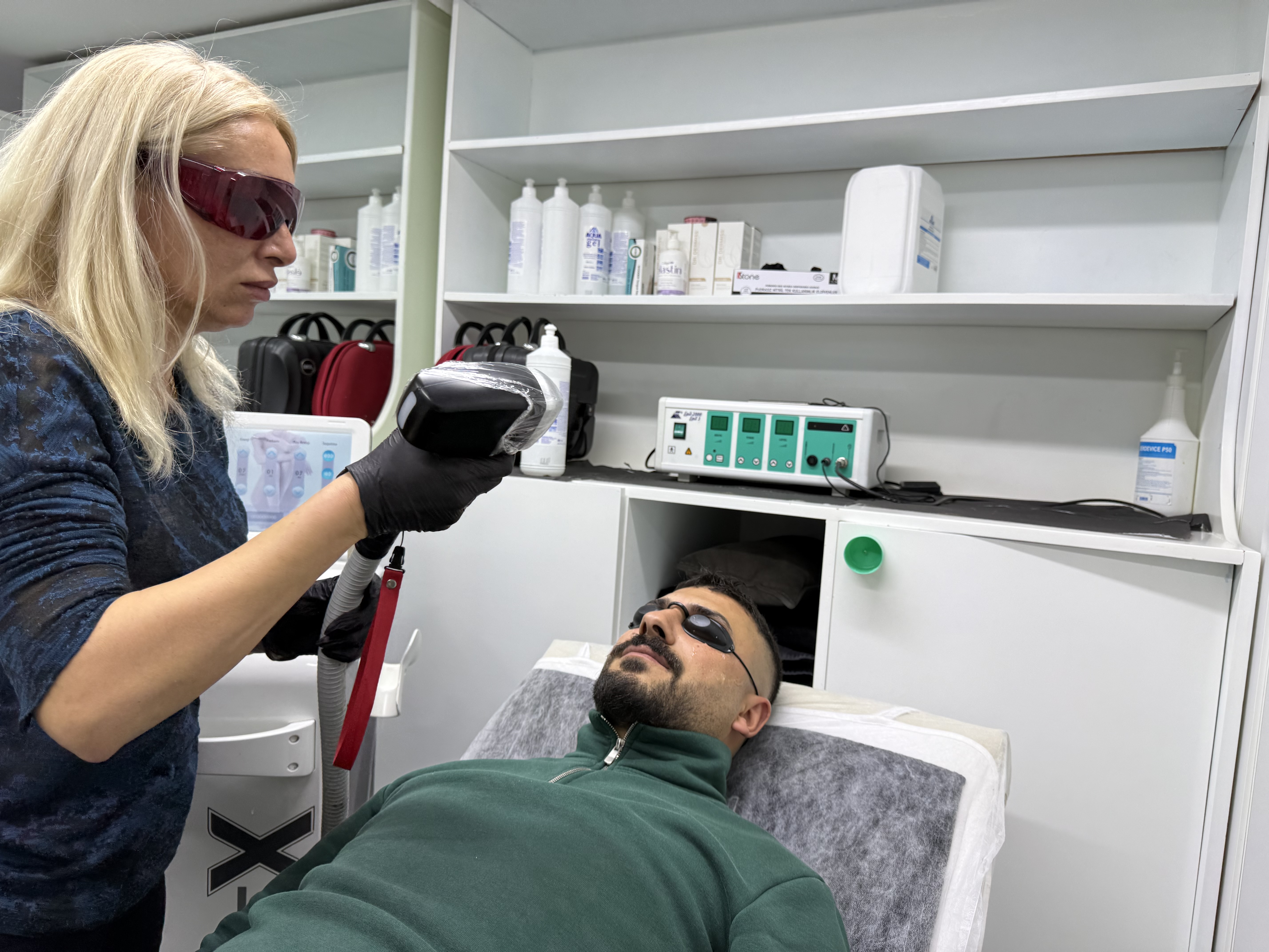 Erkek lazer seans detayı